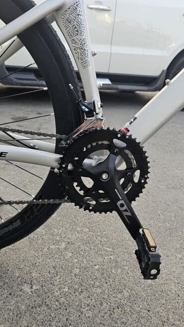 велосипеды trinx бишкек: Şosse/Gravel tipli velosiped - Çərçivə: yüngül alüminium, mat gümüş — 3