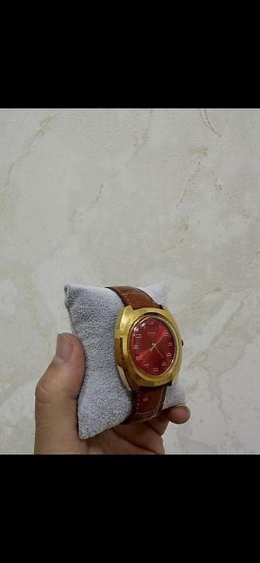 orient saat 1980: Qol saatı, Zarya, rəng - Qızılı — 2