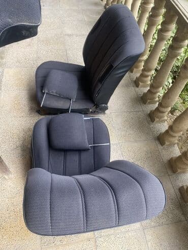 lada qapi: Avtomobil oturacaqları dəsti - Komplekt: 2 ön oturacaq (başlıqlar — 2