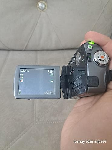 canon eos 5d mark ii: Rəqəmsal Video Kamera – 16.0 2 ədəd SD yaddaş — 7