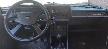 w124 salon: VAZ (LADA) 2107: 1.6 l | 2008 il 35000 km Sedan — 6