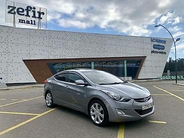 c 280: Hyundai Elantra: 1.8 l | 2011 il Sedan — 6