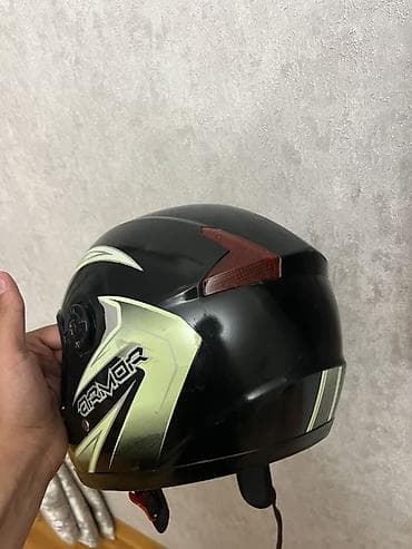 moto ile barter: Motosiklet üçün tam üzlü qoruyucu dəbilqə - Brend loqosu: SAFE (yan — 2