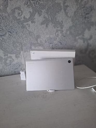 planşet tab: Samsung Galaxy Tab A8 planşet - Model: Galaxy Tab A8 (qutuda — 1