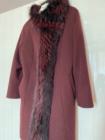 kəsilmiş əl şəkilləri: Palto 500azn alinib . 80azn satilir tebii mexx — 1