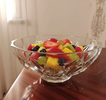 Qab-qacaq və mətbəx ləvazimatlarının alışı: Xrustal meyvə qabı
1 ed 20 azn — 1