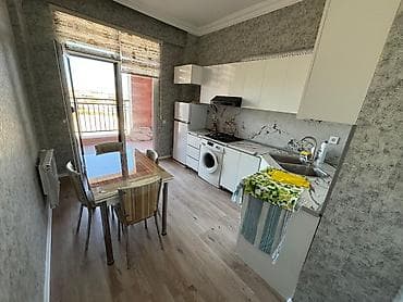 samux ev: Otaq yoldaşı Sumqayıt şəhərinin girişində, Bağçaşəhər yaşayış — 9