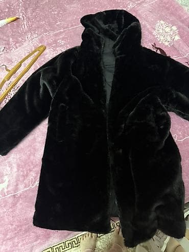 пальто zara: Yenidir.hec geyinilmeyib uzunluguna gore satiram .120 manata alinib — 2