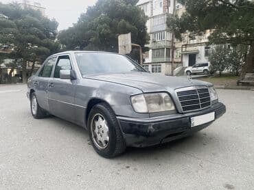 nolyeddi sekilleri yukle: Mercedes-Benz E 230: 2.3 l | 1992 il Sedan — 2