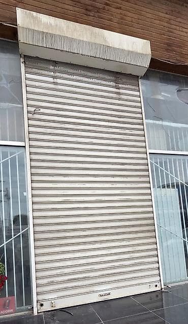 Jaluz qapi 380/190sm
150azn 
Babek pr 2207 leli