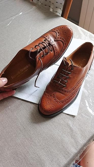 dikdabanlar: Russell & Bromley qadın ayaqqabısı – klassik brogue/Oxford model — 2