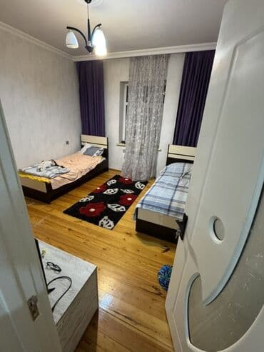 квартиры в аренду на длительный срок: 2 otaqlı mənzil – işıqlı və səliqəli planlanma - Geniş qonaq otağı — 3