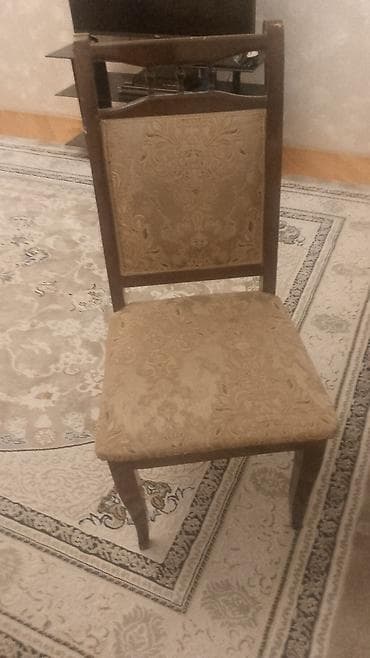 2ci əl stollar: Qonaq otağı üçün, İşlənmiş, Açılmayan, Dördbucaq masa, 6 stul — 2