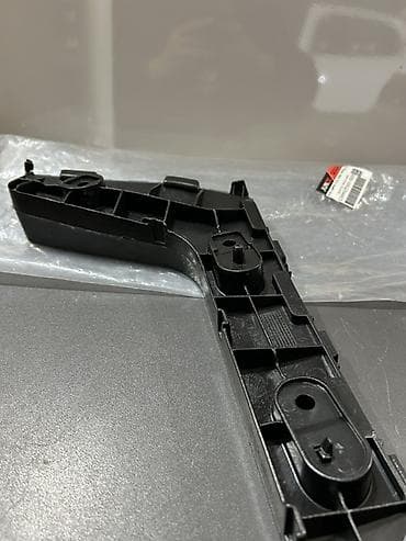 santafe buferi: Toyota arxa sağ bufer bərkidici braketi (bufer künc dayağı) - — 3