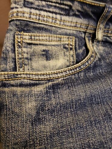 cins pencekler: Rossini. made in Italy
Cox az geynilib, teze kimidi olcu 48-50 — 4