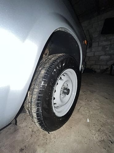 lada kalina 2008: Lada (Rusiya istehsalı) sedan - Kuzov: 4 qapılı sedan, gümüşü rəng - — 5