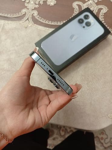 apple watch adapter: IPhone 13 Pro, Sierra Blue — 3