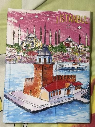 Istanbul Kapalı Çarşıdan alınıb. Yenidir. Hediyyelik ideyal