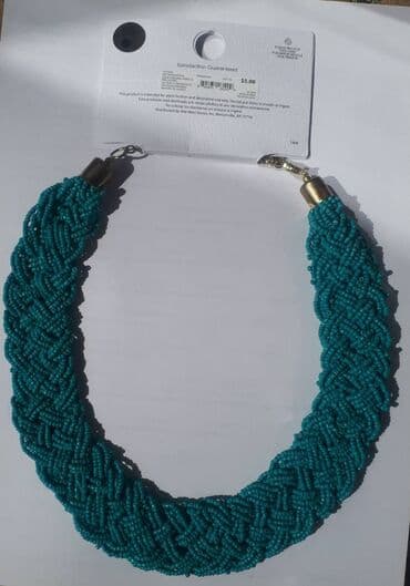 boyunbağı gumuş: Колье из непрозрачного бисера. Бирюзового цвета. Новое. Есть — 2