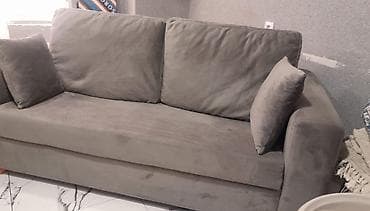 Tecili amerikanka divan açılır bazali 170 AZN.satilir idealdir