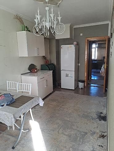 kiraye menziller bakida: 4 otaqlı 3 otaqa düzəlmə mənzil – geniş və işıqlı birinci mərtəbə - — 8