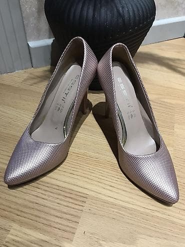 tufli: 36 olcudeher birin qiymeti-10 m( yeni kimidirler) — 4