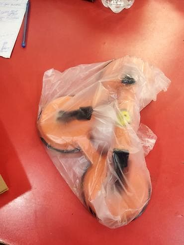 qranit kesen: Yeni Kafel kəsən stanok — 2