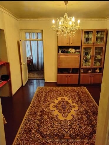 1 otagli ev: M.Ə. Rəsulzadə qəs. 4 otaqlı, 330 kv. m, Təmirsiz — 7