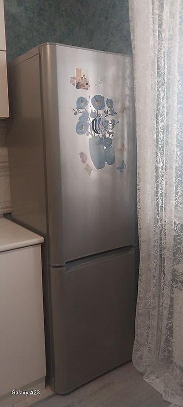 ssd satilir: Indesit iki qapılı soyuducu hovsan - Rəng: gümüşü (inox effektli — 1