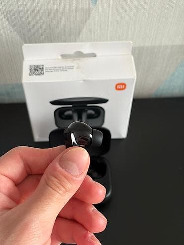 mikrafon kalonka: Məhsul: Xiaomi Redmi Buds 5 simsiz qulaqlıq Xüsusiyyətlər: - Aktiv — 2