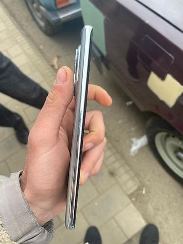 canon 1100 d: Poco X7, 256 GB, rəng - Gümüşü, Sensor — 3