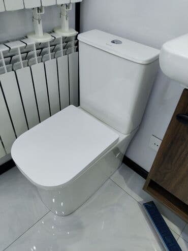 моноблок: Ağ rəngdə, müasir dizaynlı unitaz təklif olunur. Bu unitazın kompakt — 2