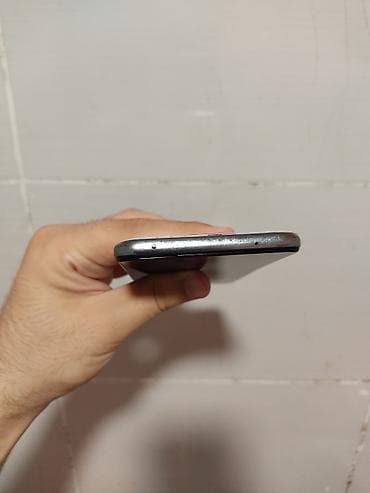 poco f2 pro: Redmi Note 9S, 128 GB, rəng - Ağ, Qırıq — 4
