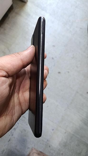 Samsung Galaxy A12, rəng - Qara