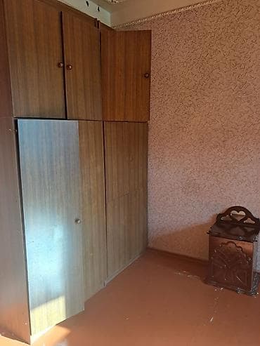 sənəd qabı: Sovet dövrü üslubunda iri divar şkafı - Material: ağac əsaslı panel — 1