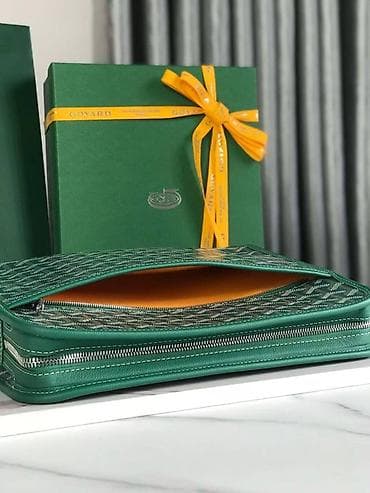 клатч: Goyard kəsimli sənəd/planşet çantası – yaşıl “Goyardine” monoqramlı — 3