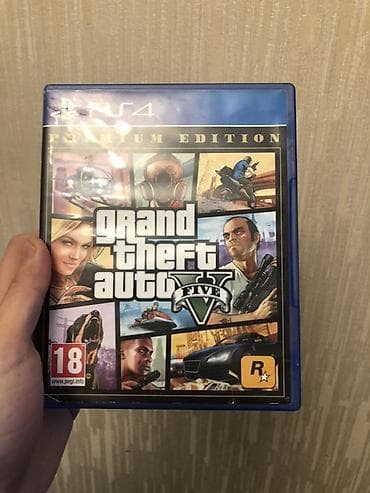 plesteyşn 2: PS4 oyun diskləri paketi 1) Grand Theft Auto V – Premium Edition — 1