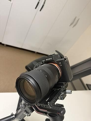 canon 6d mark ii: Sony A7 3 az islenmisdi.obyektiv Tamron 28-75mm Di 3 RXD f2.8.gimbal — 2