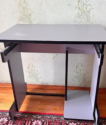 is stolu: Düz masa, Polkalı, Siyirməli, DSP, Zəmanətsiz, Kredit yoxdur — 1