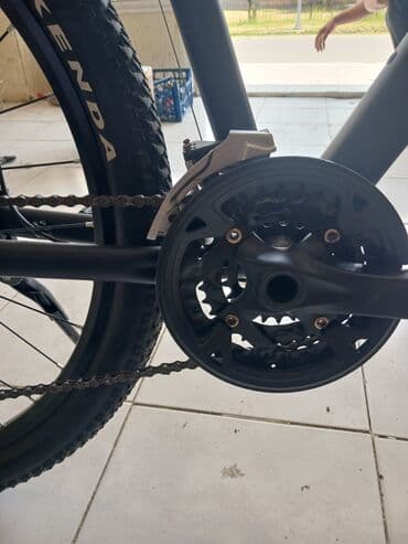 шоссейный велосипед trinx: Qara rəngli, Shimano Altus əyləc dəstəyi olan velosiped. Dəstək rahat — 4