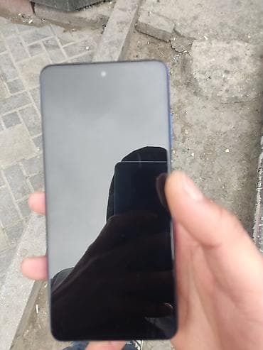 nikon d90 objektive: Tam ekranlı smartfon telfonin platasi yanib Xüsusiyyətlər: - Kənarlara — 1