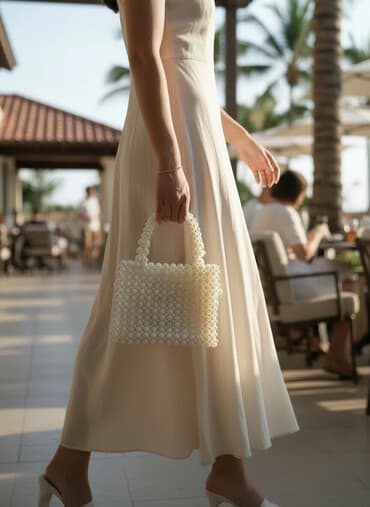 ciyin cantası: Əl çantası — 1