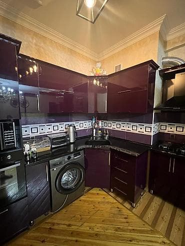 iran kafeli: Mətbəx mebeli dəsti – bənövşəyi/qara parlaq (high-gloss) fasadlı, L — 4