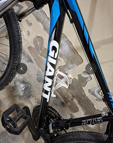 wolf bicycle: Giant ATX 27.5 dağ velosipedi - Çərçivə: Alüminium, ölçü M (etiketdə — 3