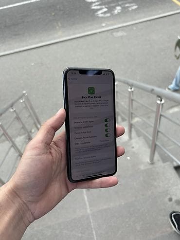 iphone 6s plus barter: IPhone 11 Pro Max, 256 GB, Space Gray — 6