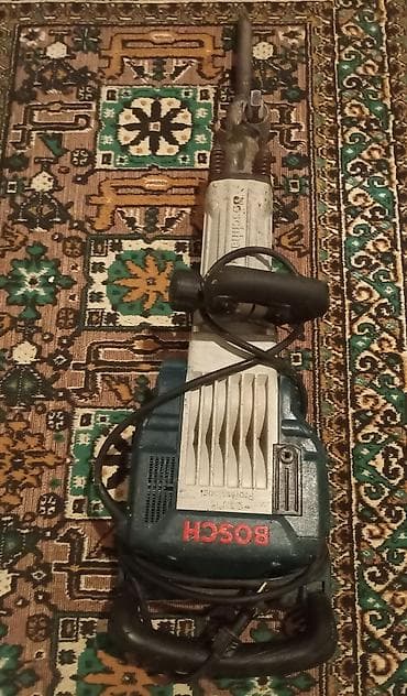 Паяльники: Məhsul: Bosch Professional elektrikli qırıcı/çəkic (demoledor) — 1