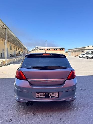 vaz lada 2109: Opel Astra: 1.9 l | 2008 il 19000 km Sedan — 3