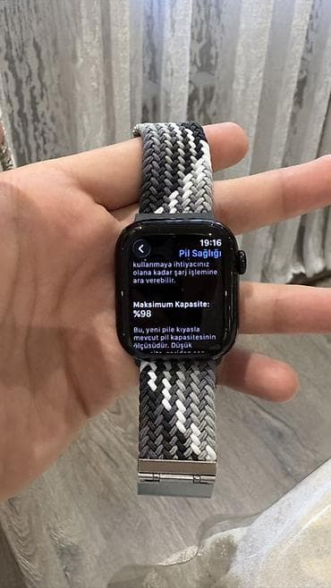 Apple watch 10 42mm modeli.Yeni kimidir,hec bir ezikden soz gede — 3