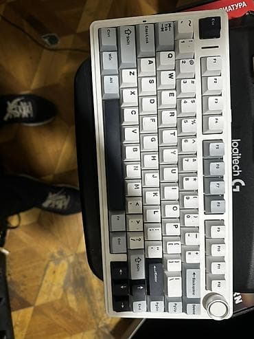 AULA F75 mexaniki klaviatura - 75% ölçülü kompakt korpus, rəng lalafo.az -da AULA F75 mexaniki klaviatura - 75% ölçülü kompakt korpus, rəng