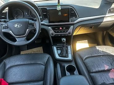 tank 3 pro: Hyundai Elantra: 1.6 l | 2016 il Sedan — 10